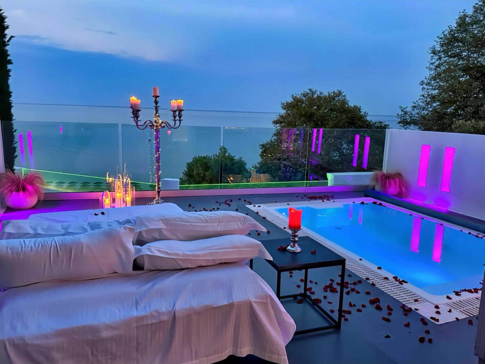 Panorama Suites & Spa - Adults Only Stomion  Room photo