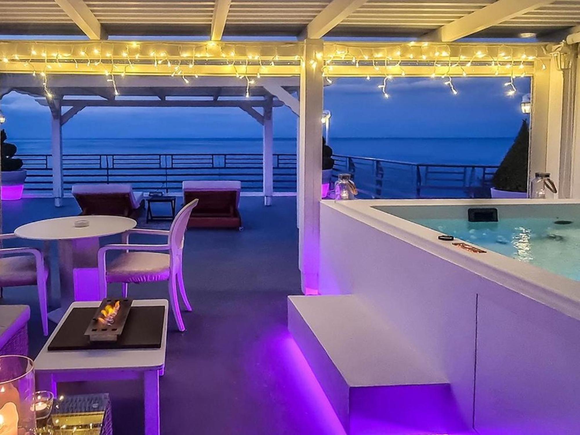 Panorama Suites & Spa - Adults Only Stomion  Room photo